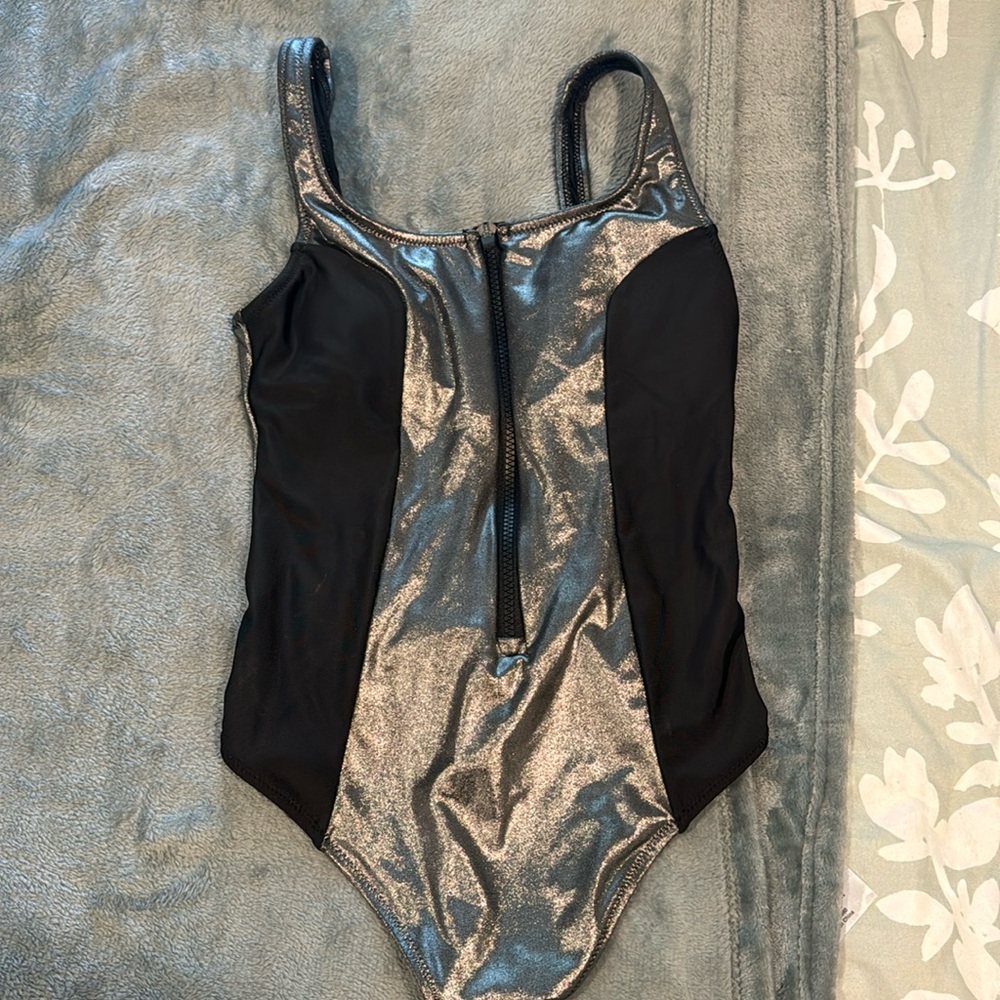 One- piece swimsuit